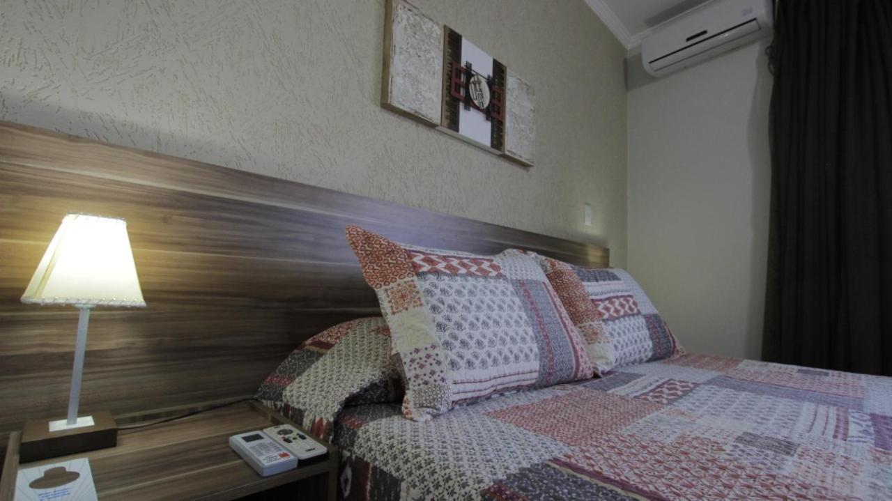 Beira Lago Palace Hotel Morrinhos  Bagian luar foto