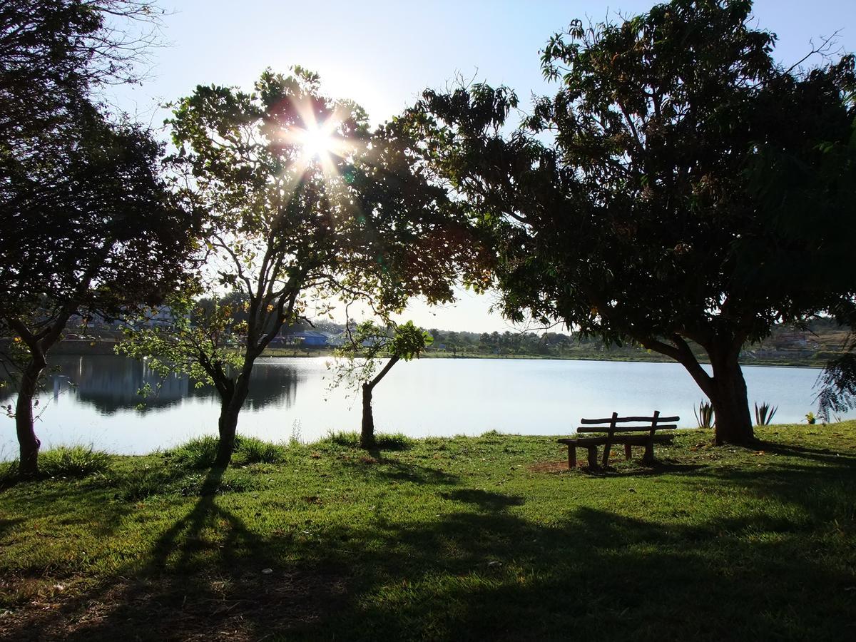 Beira Lago Palace Hotel Morrinhos  Bagian luar foto